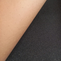 GT-BH -S PERFORATED GRIP TAPE /20 SHEET BOX BLACK