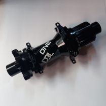 HU-17 -H 1520-DT240M-903 GIANT HUB DT 240 12 SPEED SHIMANO