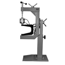 Tyre Vulcanising Machine