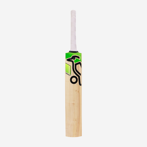 TB 800 TENNIS BALL CRICKET BAT