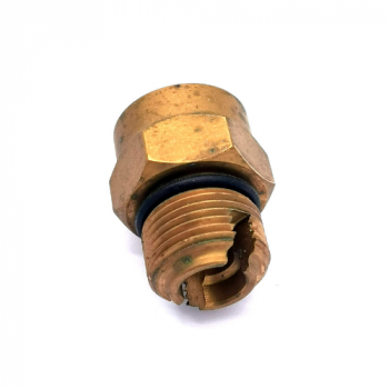 OUTLET FOR SAFETY VALVE 3/8 FM