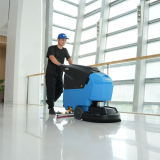 GT50 PLUS AUTOSCRUBBER BATTERY-DRIVEN walk behind scrubber