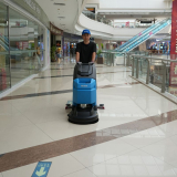GT50 PLUS AUTOSCRUBBER BATTERY-DRIVEN walk behind scrubber mall cleaning
