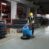 GT50 PLUS AUTOSCRUBBER BATTERY-DRIVEN walk behind factory warehouse floor cleaning