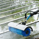 Solar panel cleaning with SOLA-TECS C400 brush