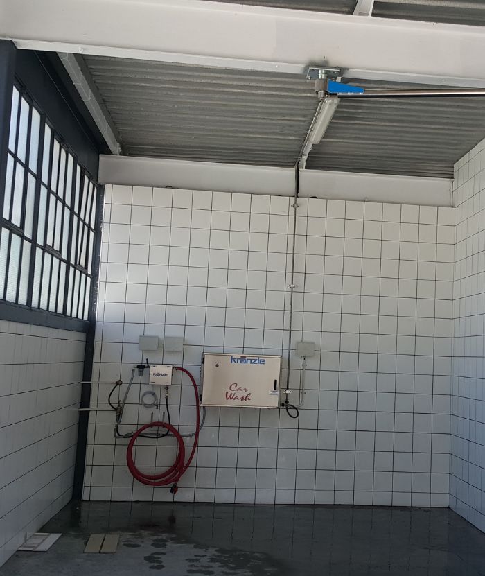 The best pressure washer for a car wash