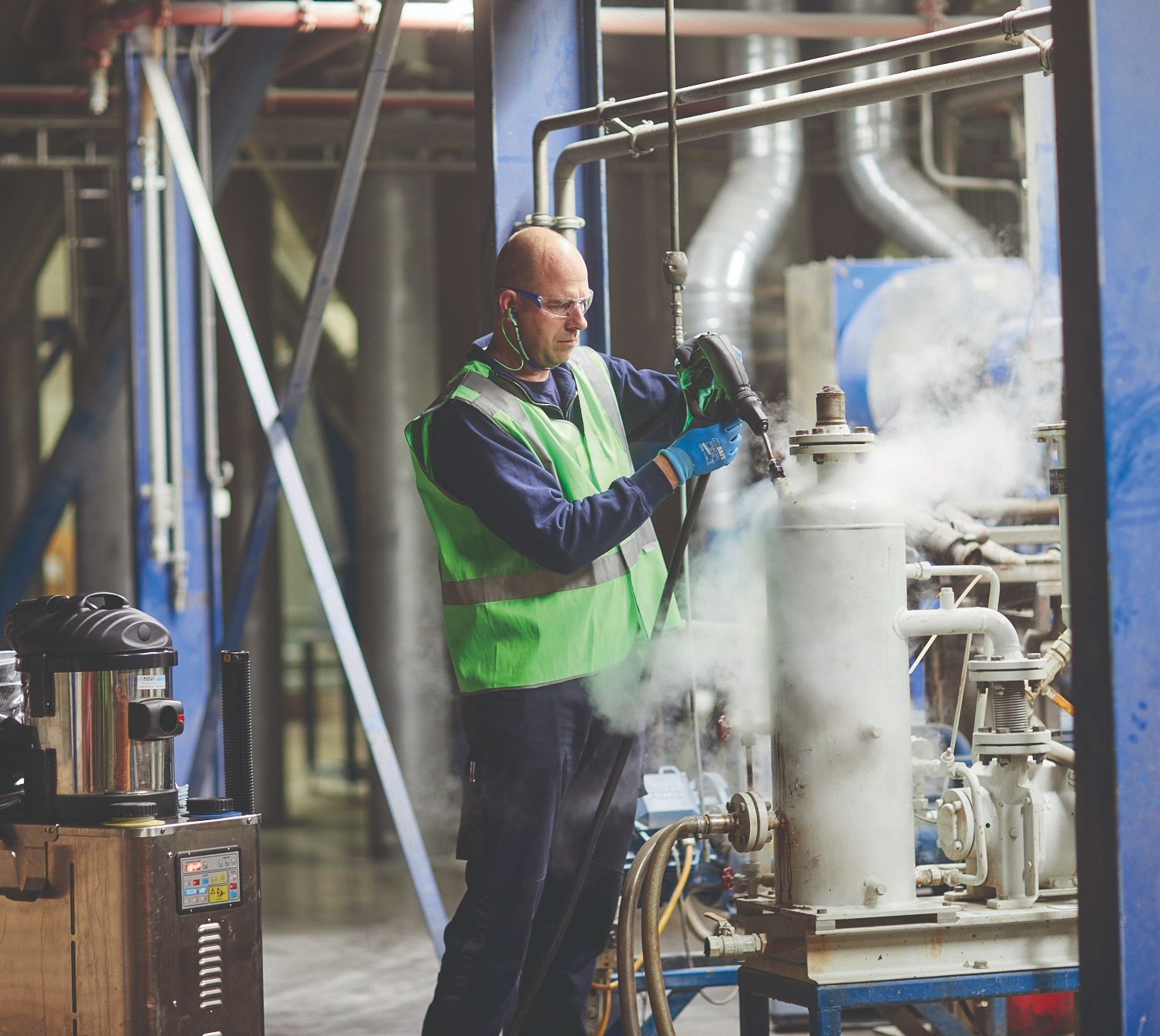 Tecnovap industrial steam cleaner