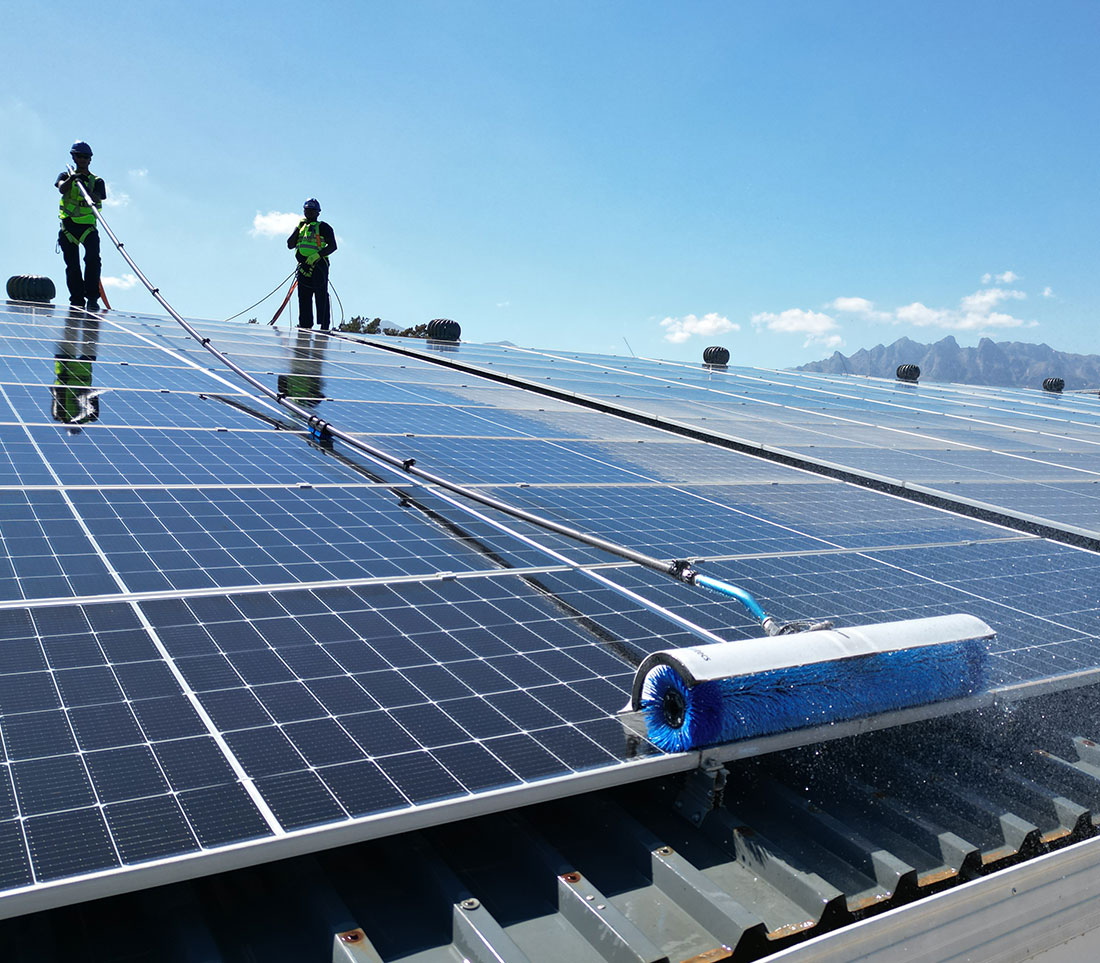Solar panel cleaning operators using telescopic pole