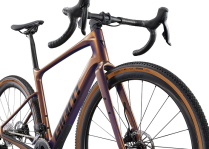 REVOLT ADV PRO 1 2025